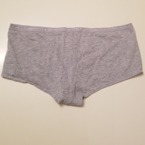 Nwt Victoria's Secret Size Large Shortie - Picture 2 of 5